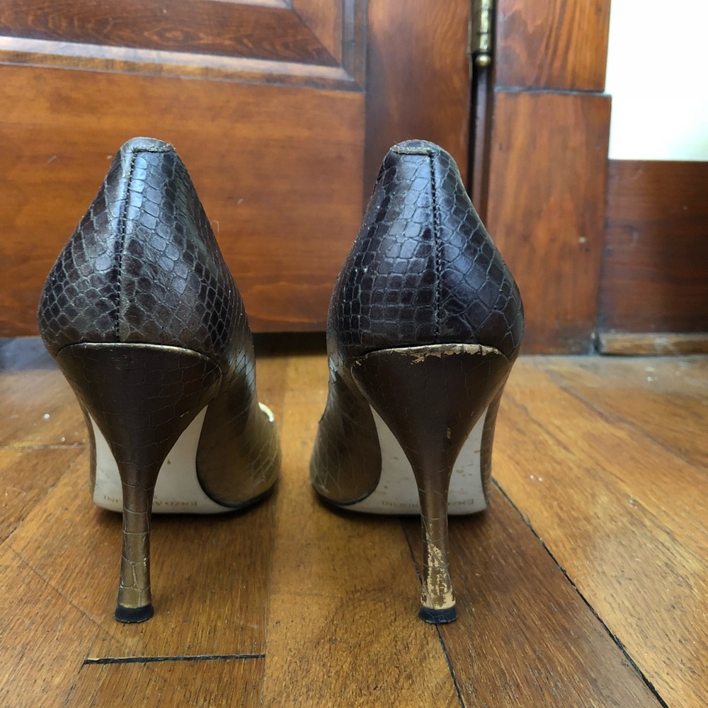 Gold python printed heels - Picture 3 of 5